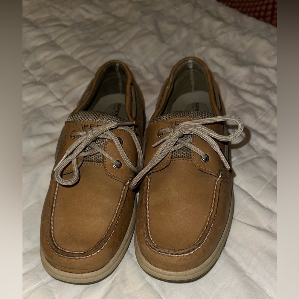 Sperry Women’s Tan Boat Shoes